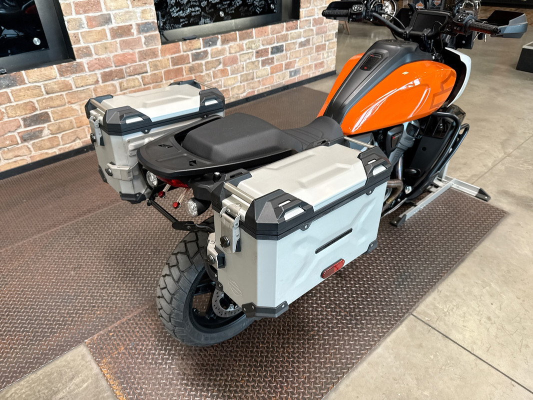 Pan America® 1250 Special