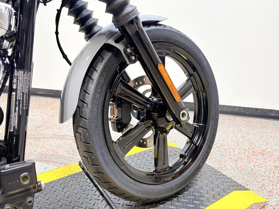 Street Bob®
