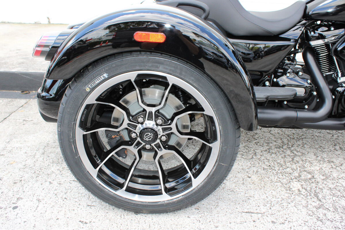 Road Glide® 3