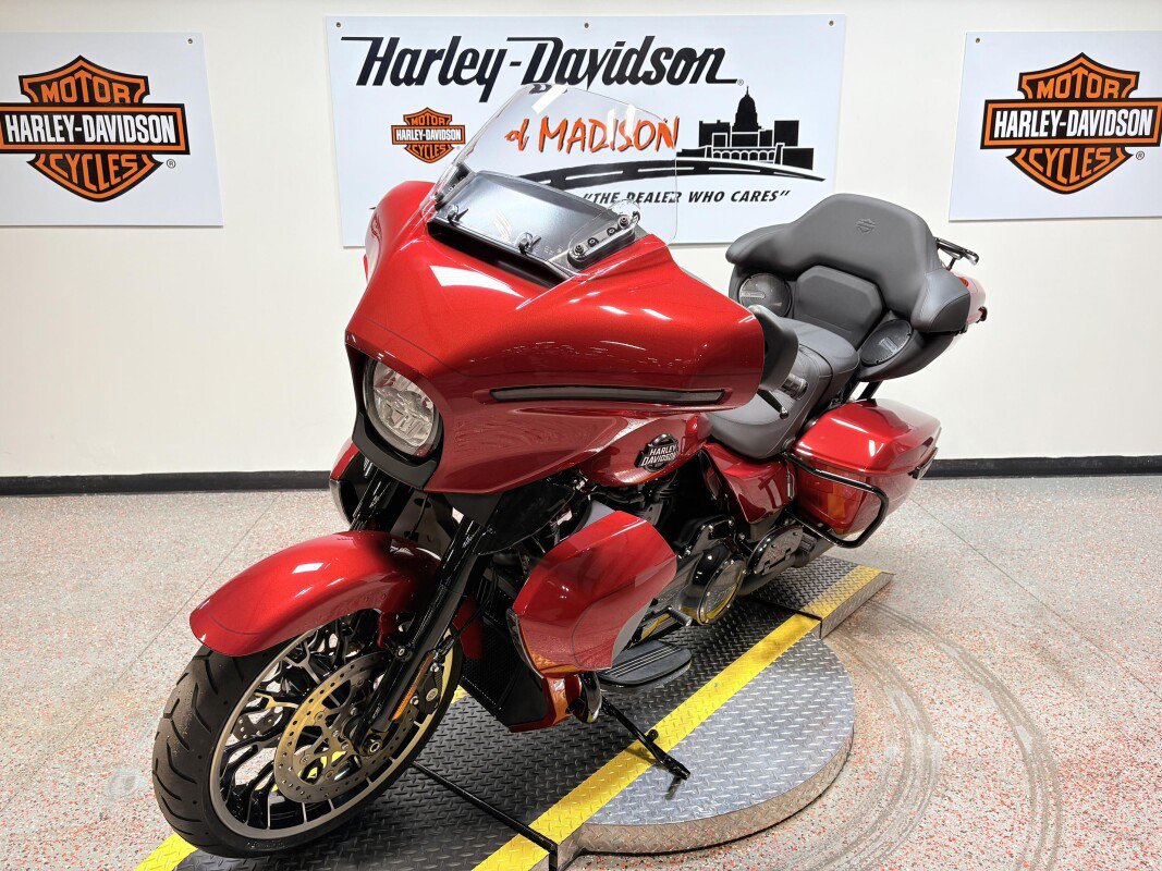 Street Glide® Limited