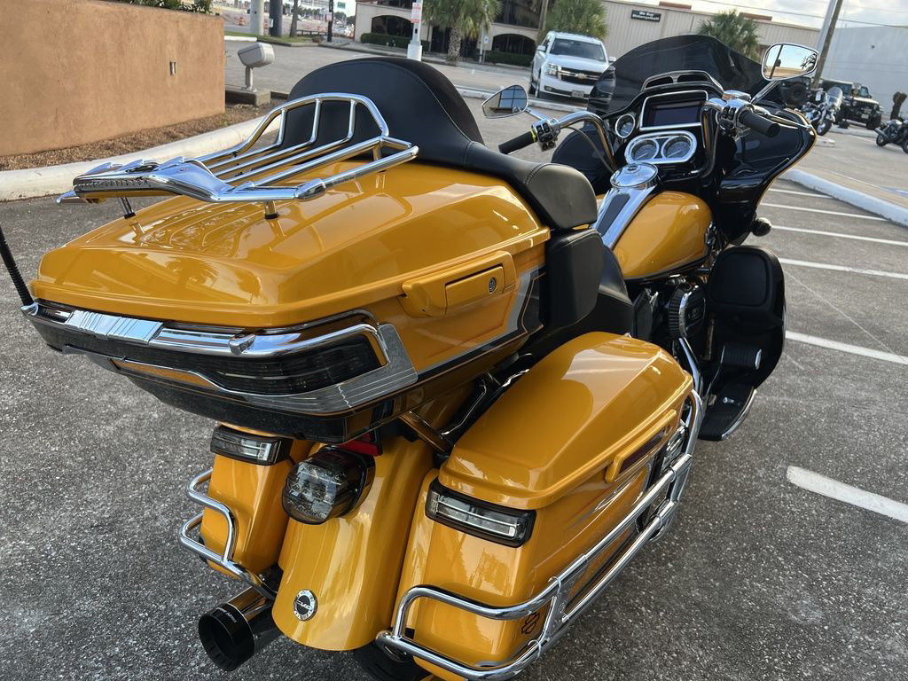CVO® Road Glide® Limited