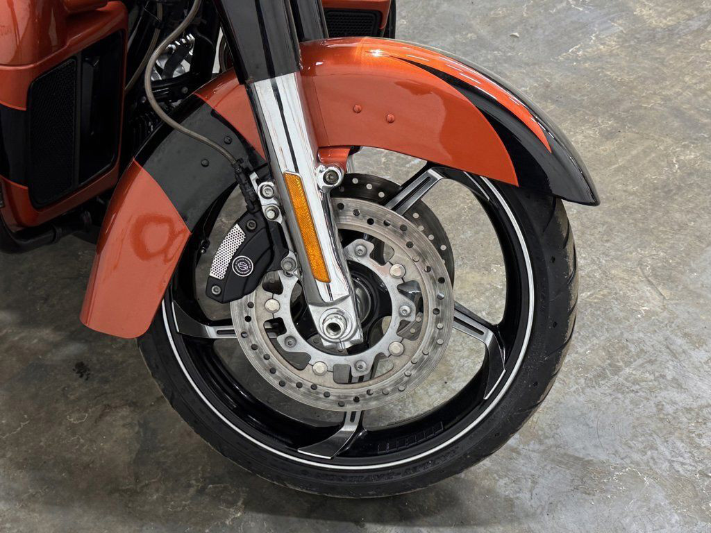 CVO® Street Glide®