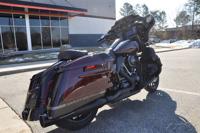 CVO® Street Glide®