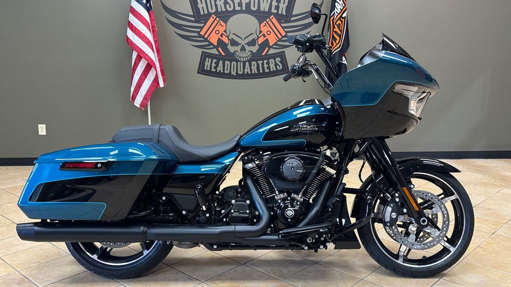 Road Glide®