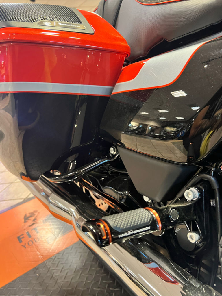 CVO® Street Glide®