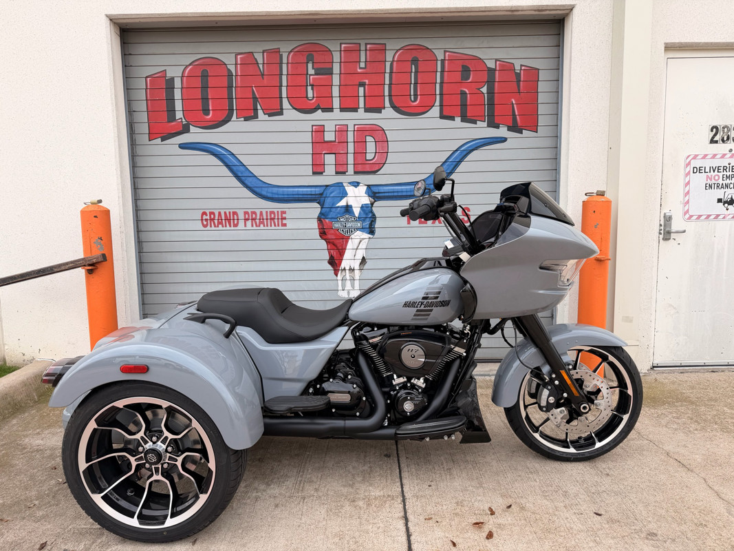 Road Glide® 3