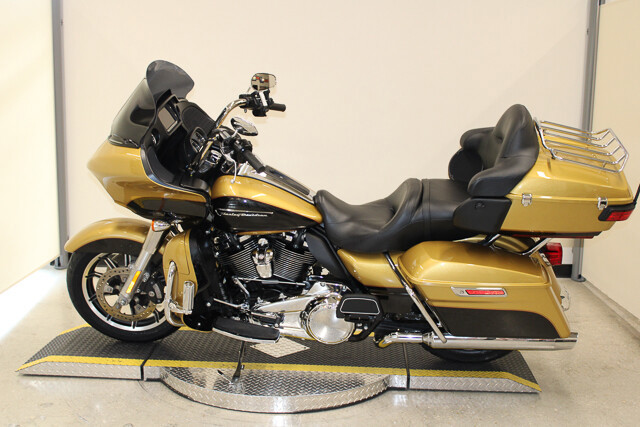 Road Glide® Ultra