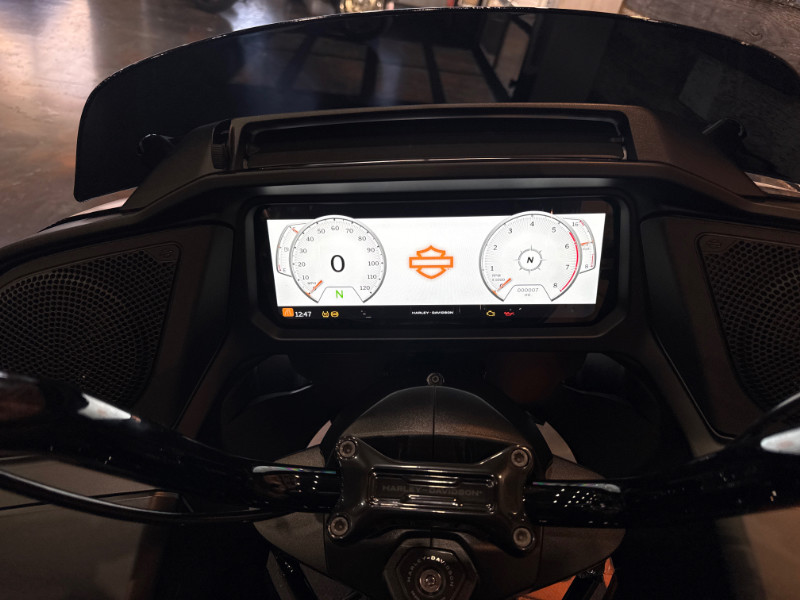 Road Glide®
