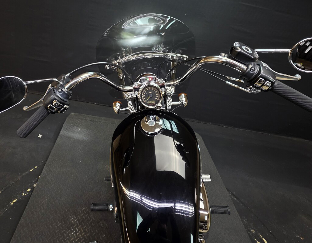 Sportster® 1200 Custom 