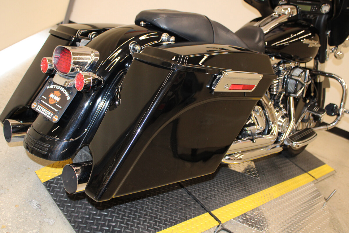 Street Glide®