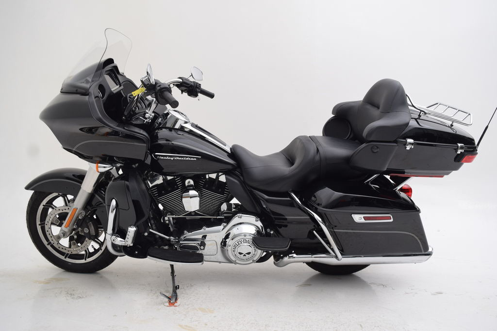 Road Glide® Ultra