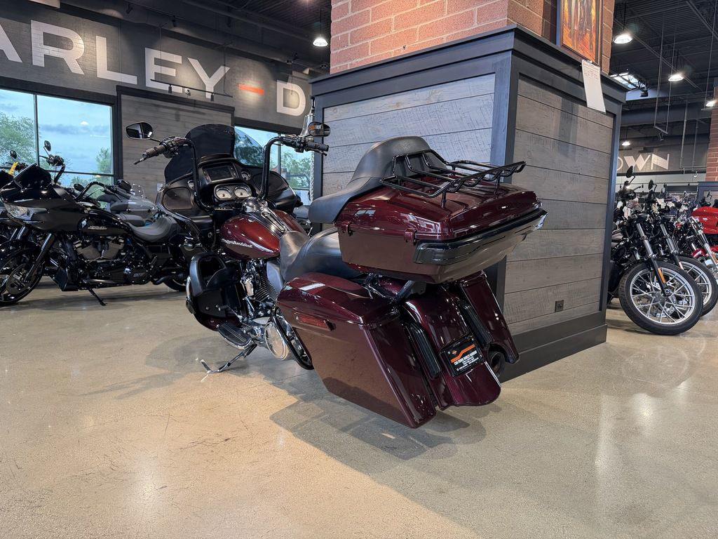 Road Glide®