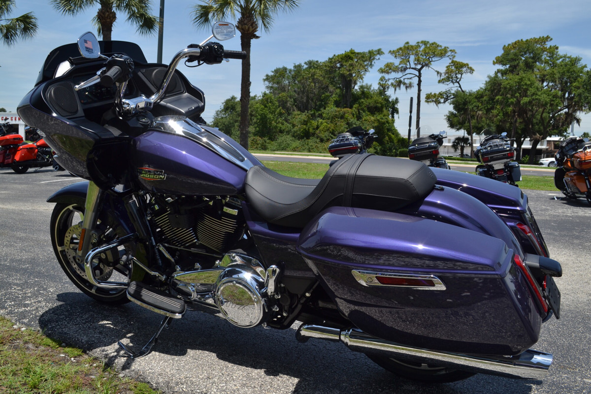 Road Glide®