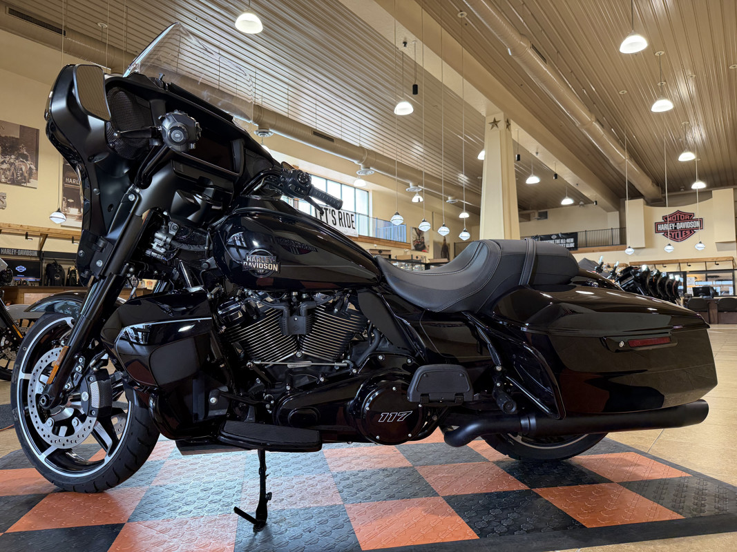 Street Glide® Ultra