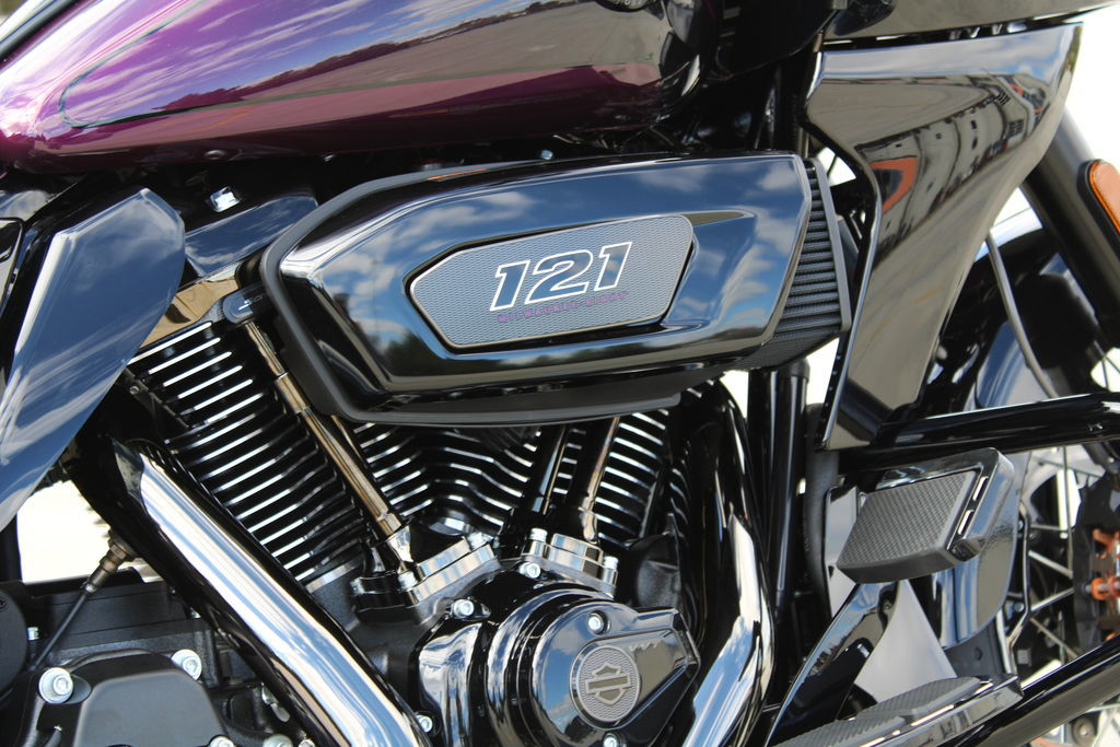 CVO® Road Glide®