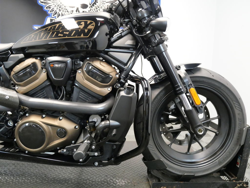 Sportster® S