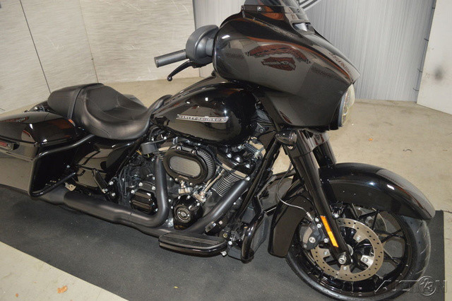 Street Glide® Special