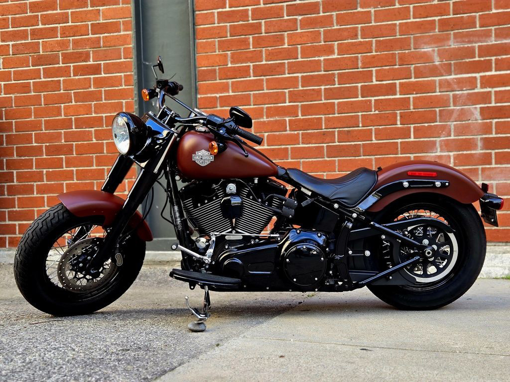 Softail® Slim® S