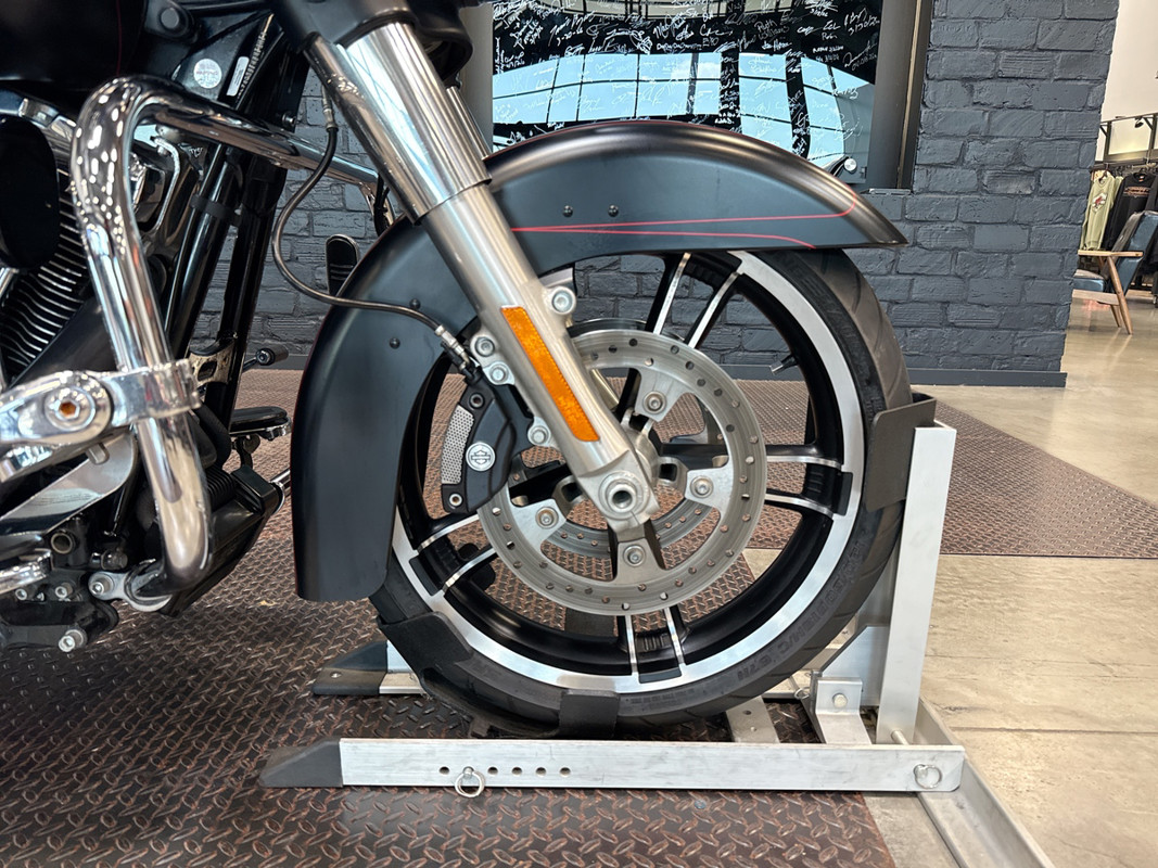 Street Glide® Special