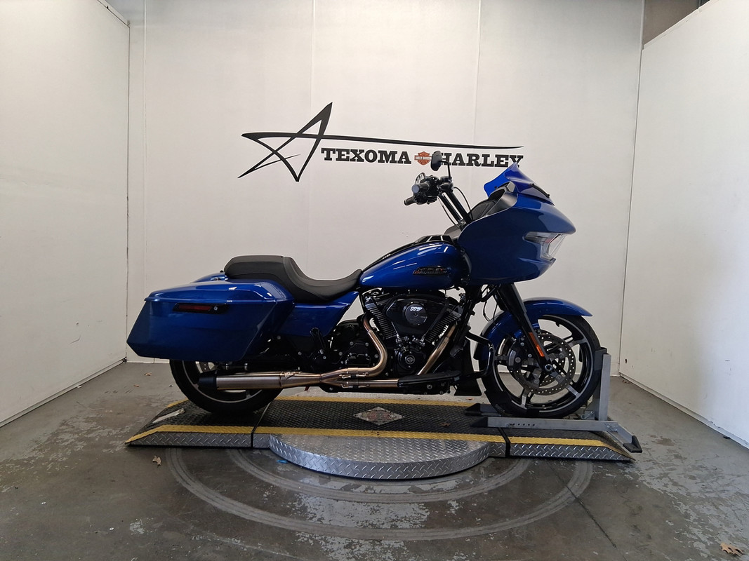 Road Glide®