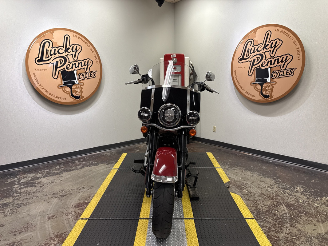 Softail® Heritage Classic 114