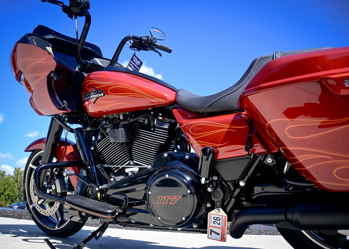 Road Glide®