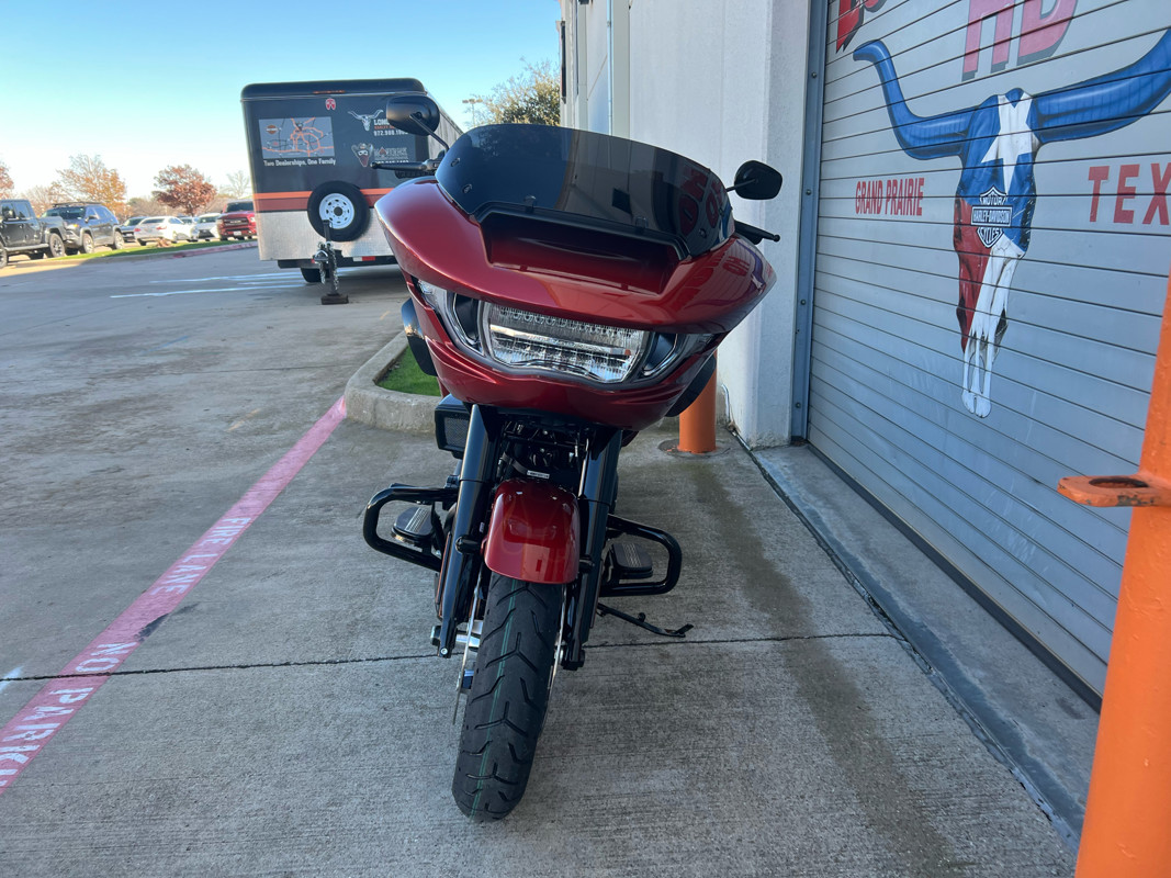 Road Glide®