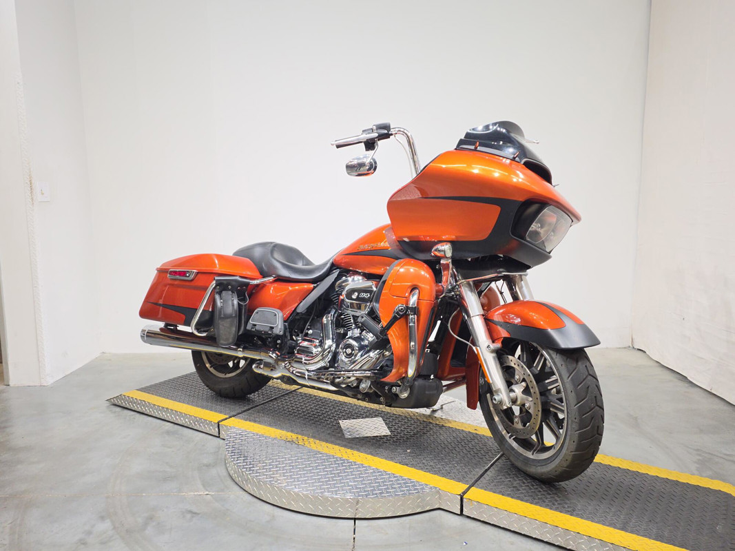 Road Glide® Ultra