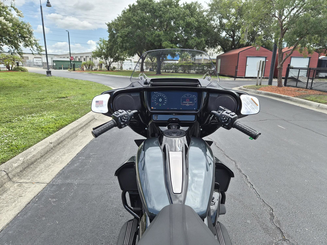 Street Glide® 3 Limited