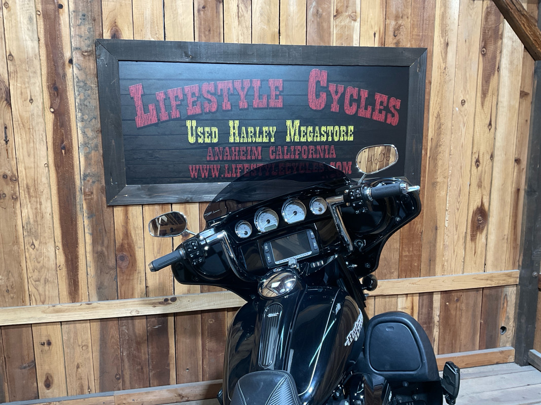 Street Glide® Special