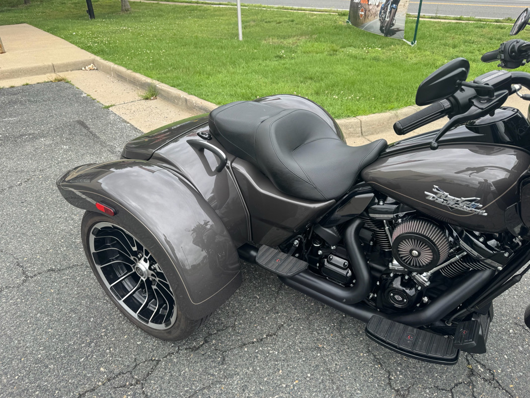 Road Glide® 3