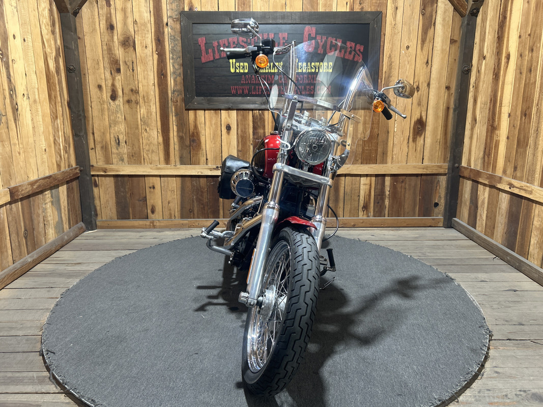Dyna® Super Glide® Custom