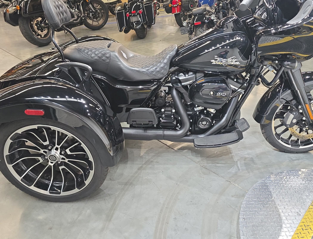 Road Glide® 3