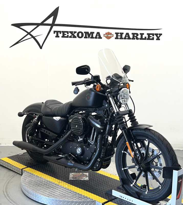 Iron 883®