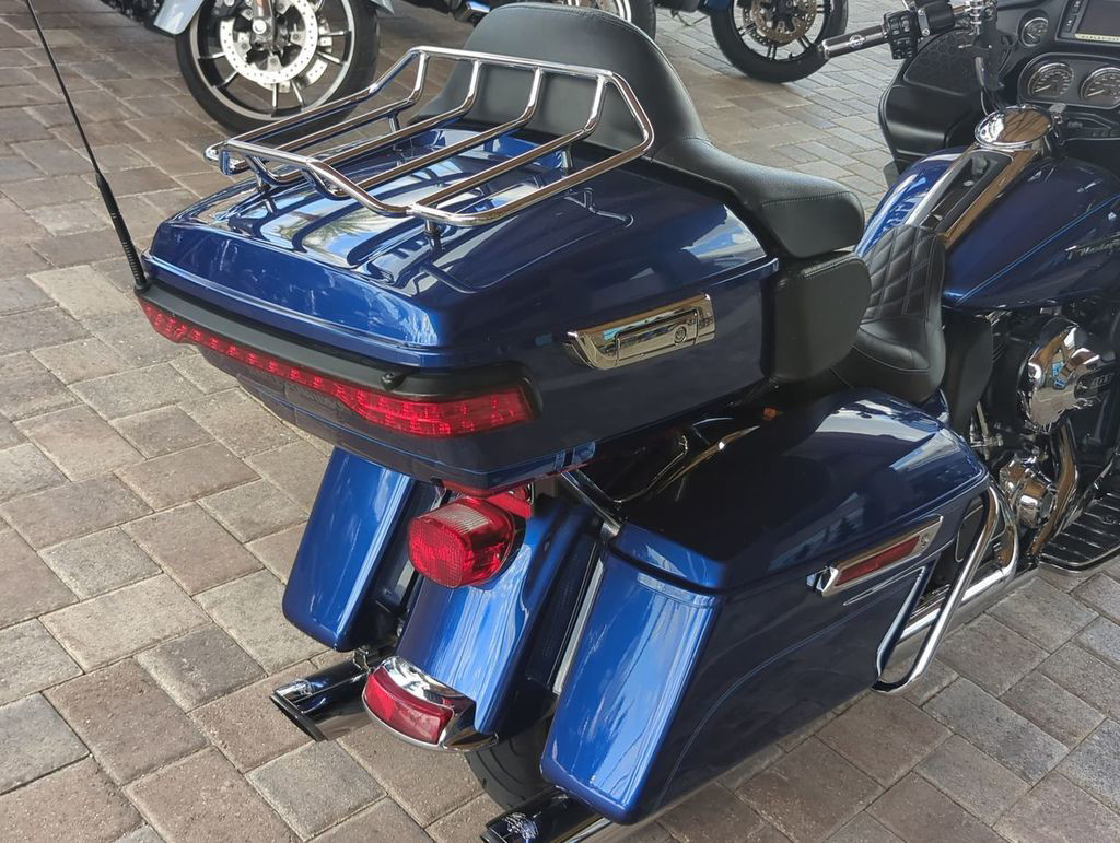 Road Glide® Ultra