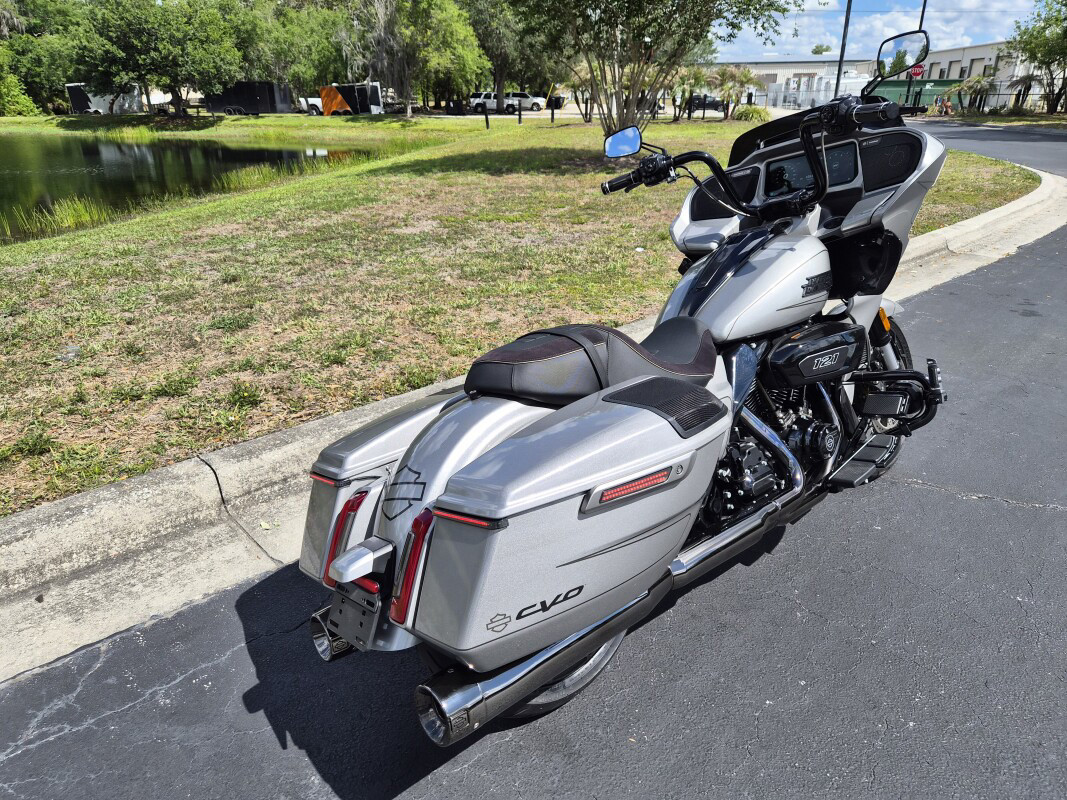 CVO® Road Glide®
