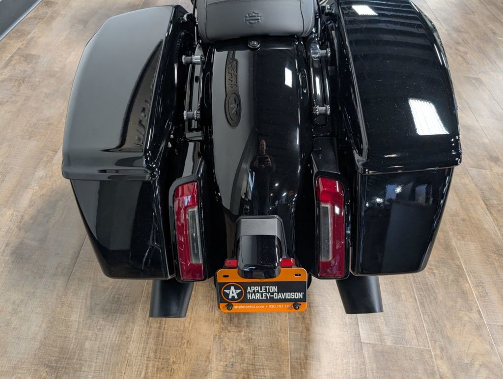 Road Glide®