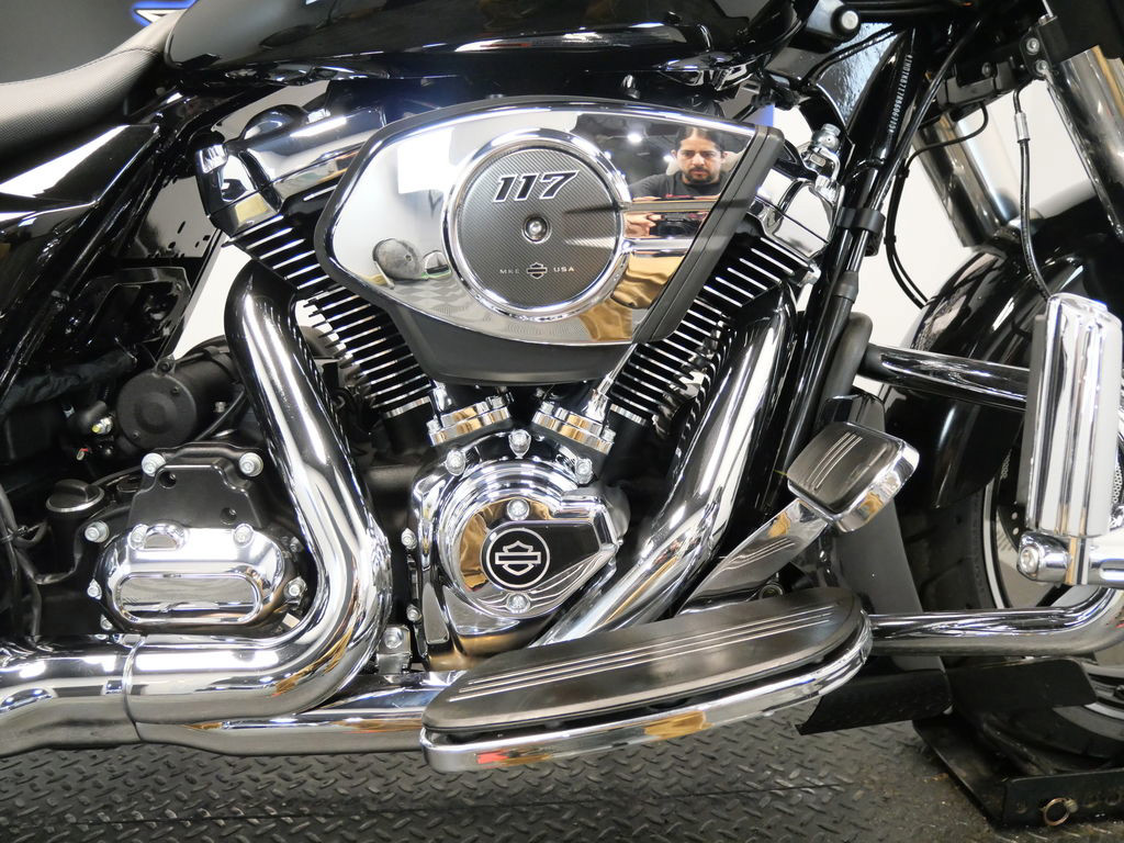 Street Glide®