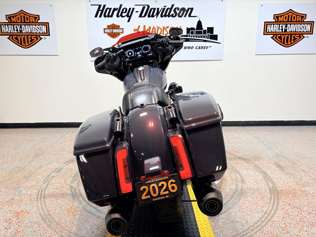 CVO® Street Glide® ST