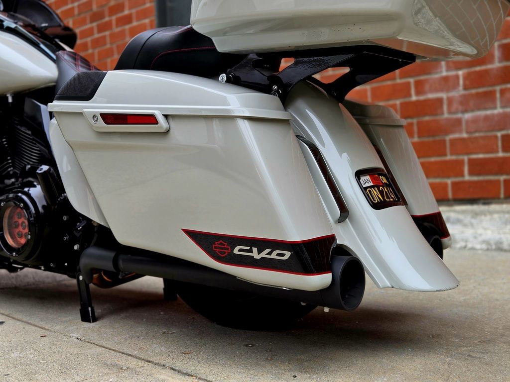 CVO® Road Glide®