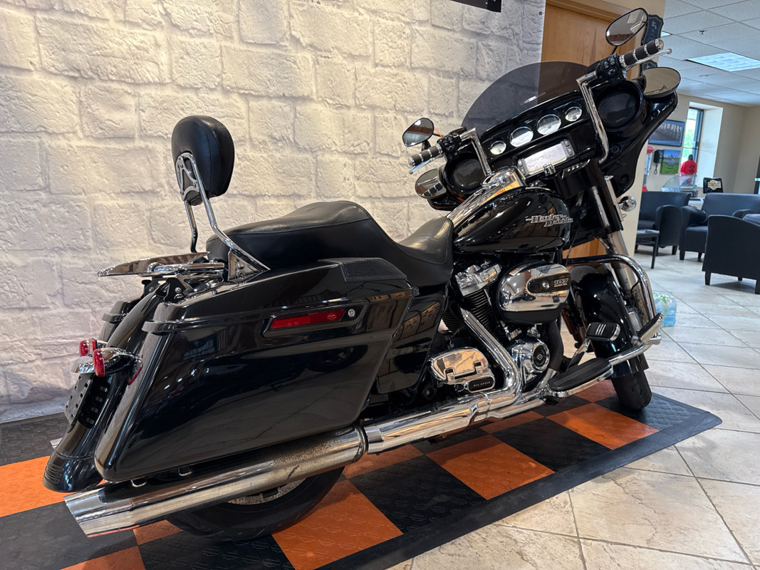 Street Glide® Special