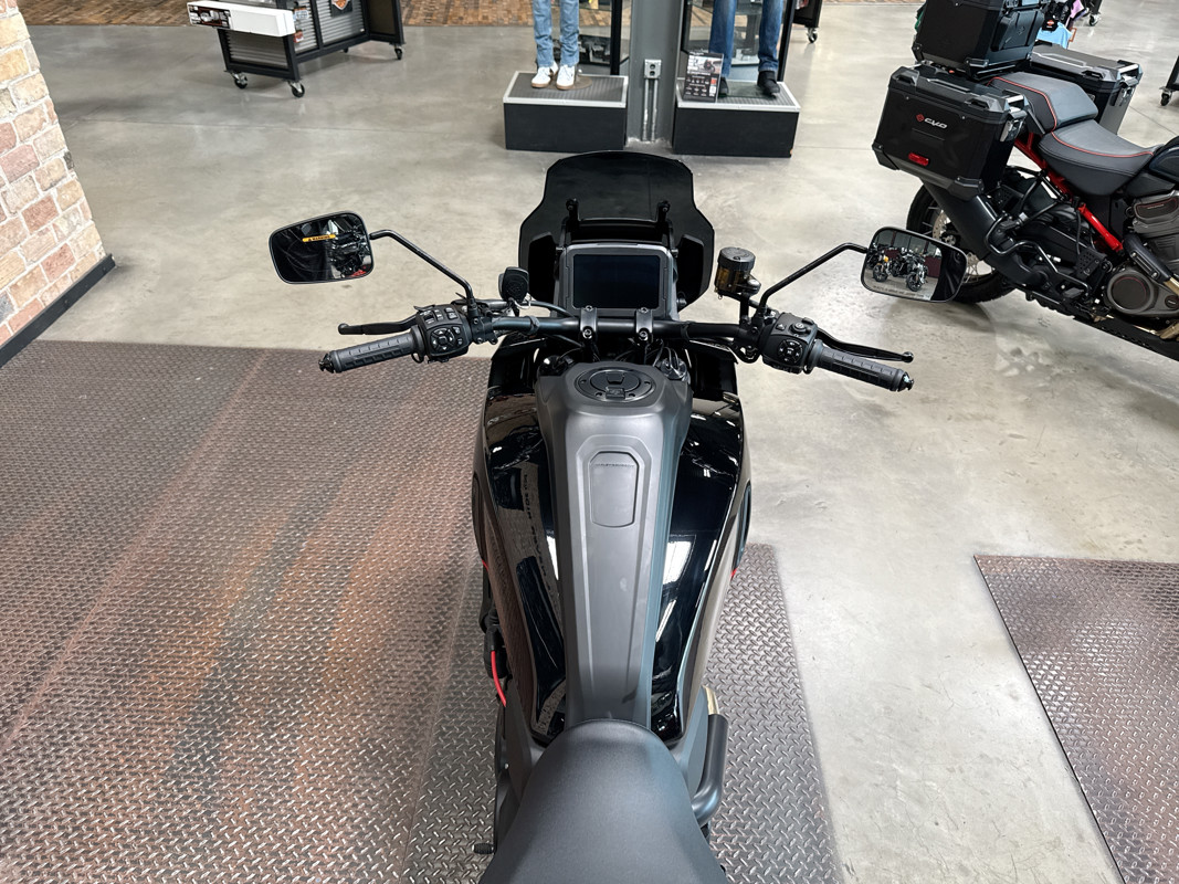Pan America® 1250 ST