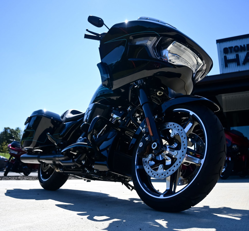 Road Glide®