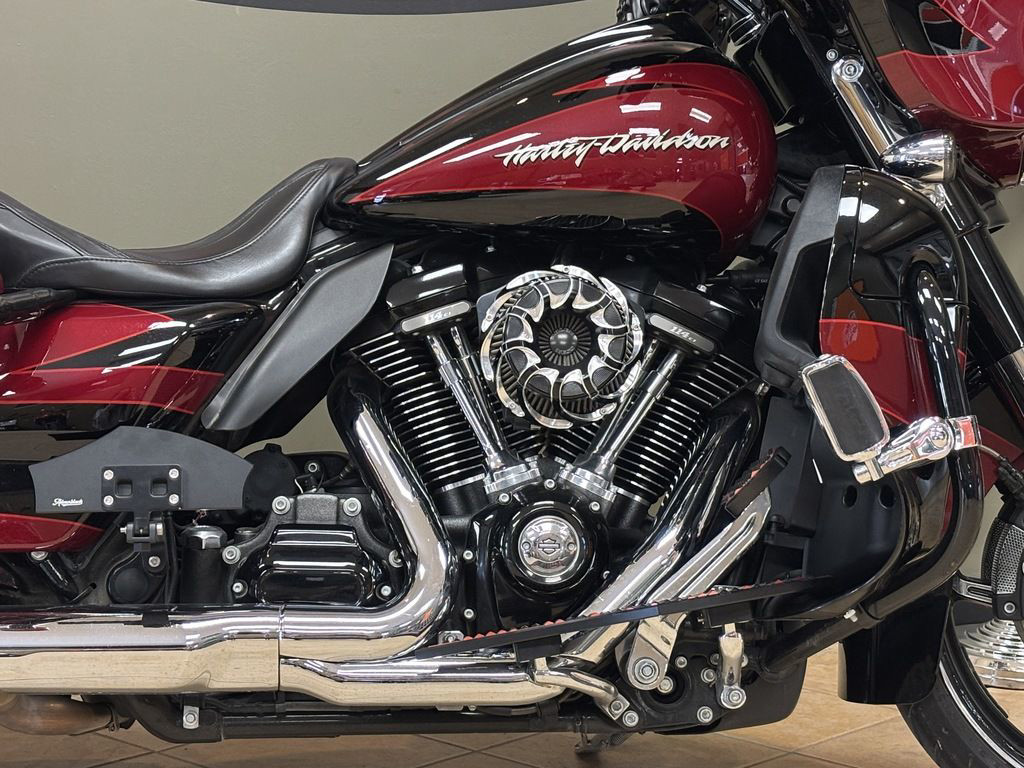 CVO® Street Glide®
