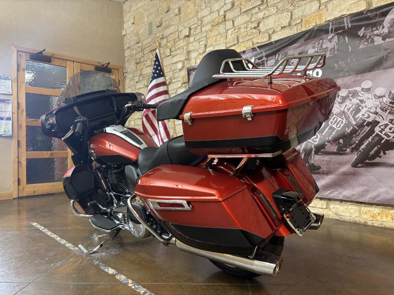 Street Glide® Ultra