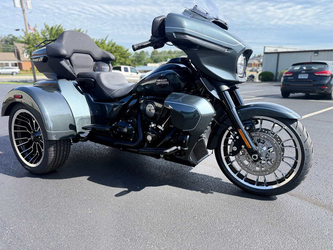 Street Glide® 3 Limited