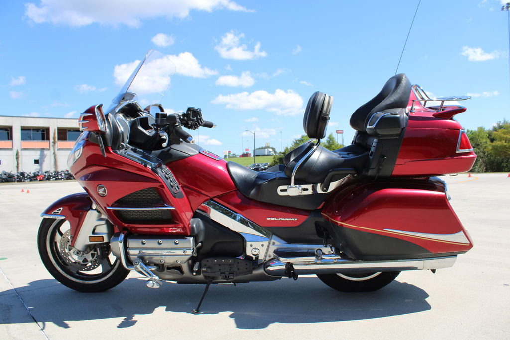 Gold Wing® F6B