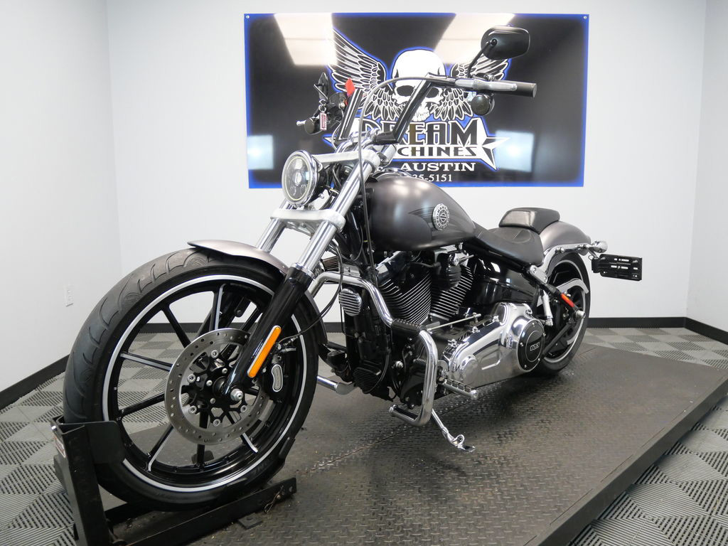 Softail® Breakout®