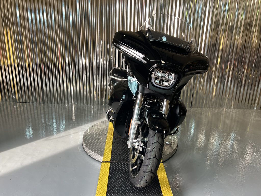 Street Glide® Ultra