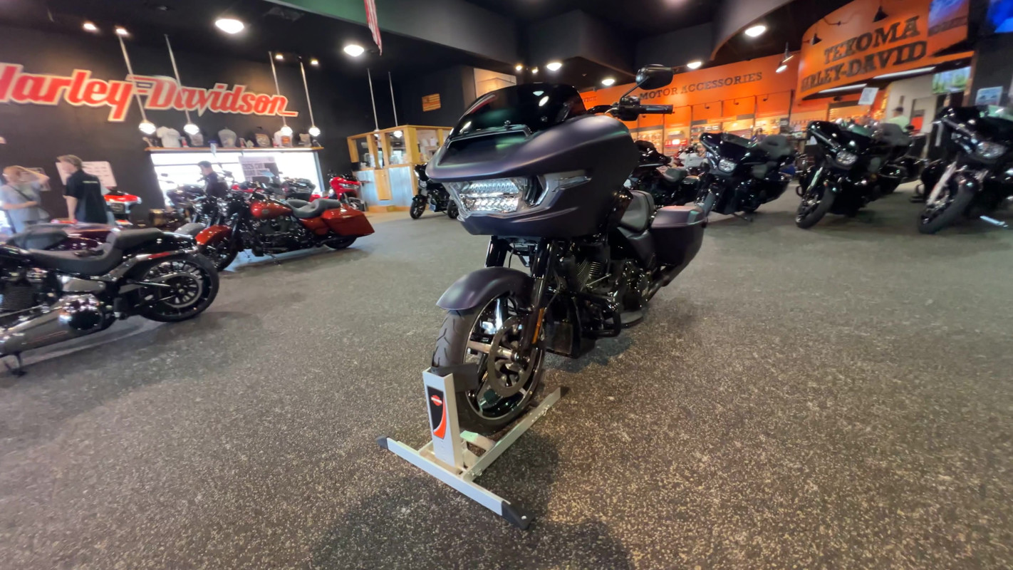 Road Glide®